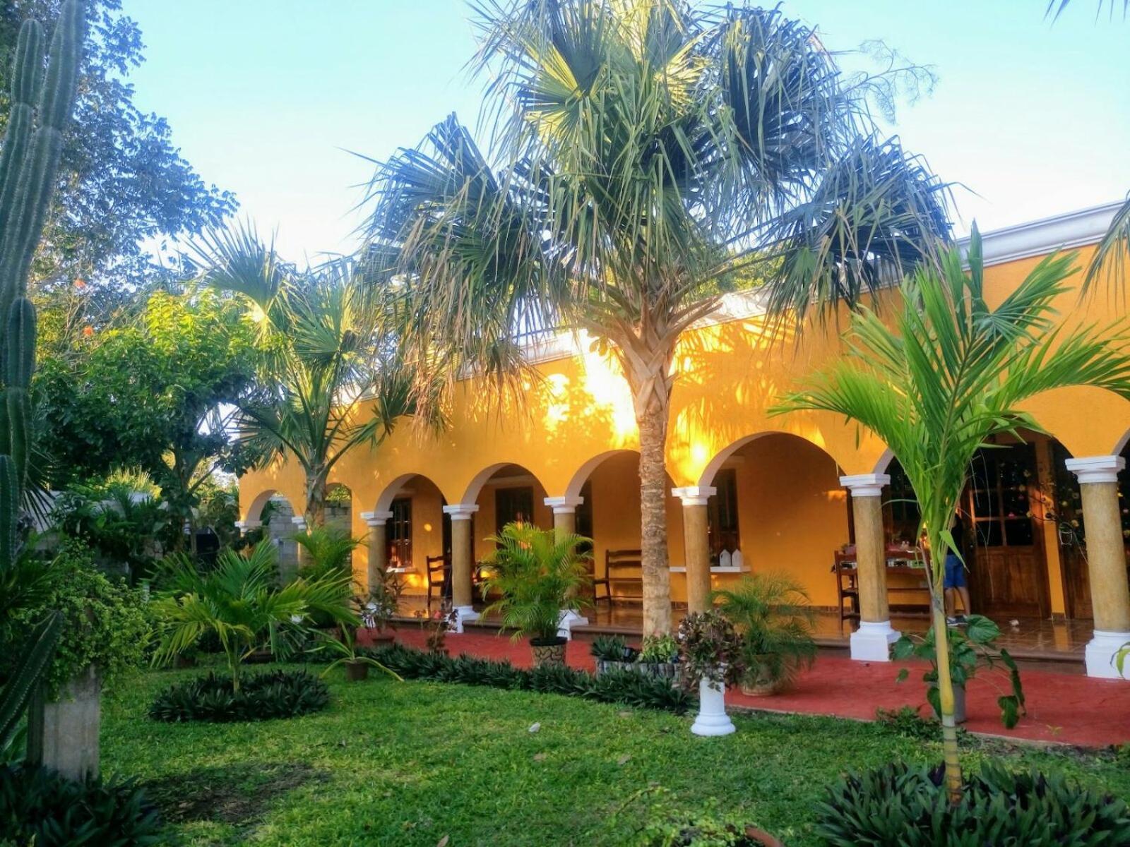 Casa Palagui Colonial Hotel Valladolid  Buitenkant foto